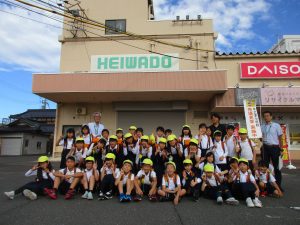 平和堂見学に行きました