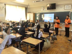 福祉体験「認知症絵本教室」を行いました