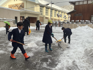 「キラッと輝く木のっこ」を紹介します
