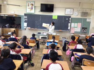 今年度最初の読み聞かせがありました